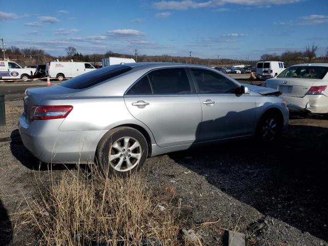 Photo 2 VIN: 4T4BF3EK4BR179224 - TOYOTA CAMRY BASE 