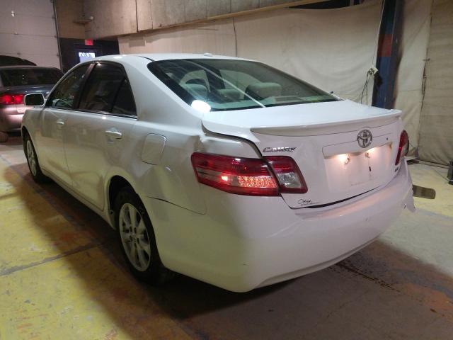 Photo 2 VIN: 4T4BF3EK4BR179482 - TOYOTA CAMRY BASE 