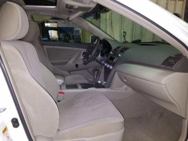 Photo 4 VIN: 4T4BF3EK4BR179482 - TOYOTA CAMRY BASE 