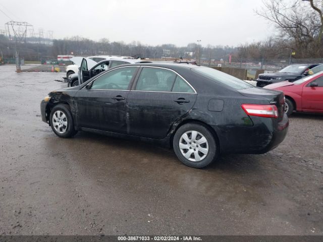 Photo 2 VIN: 4T4BF3EK4BR204932 - TOYOTA CAMRY 