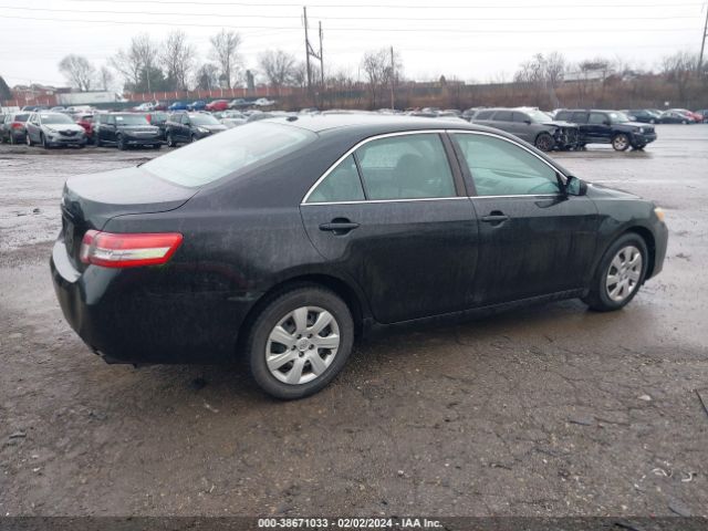 Photo 3 VIN: 4T4BF3EK4BR204932 - TOYOTA CAMRY 