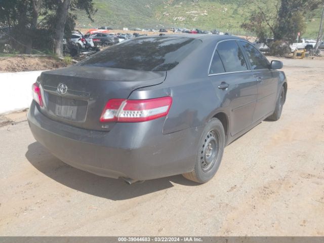 Photo 3 VIN: 4T4BF3EK4BR218054 - TOYOTA CAMRY 