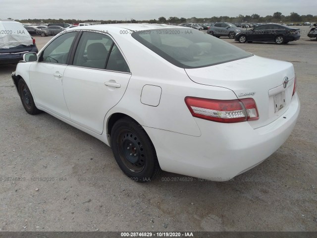 Photo 2 VIN: 4T4BF3EK5AR005760 - TOYOTA CAMRY 