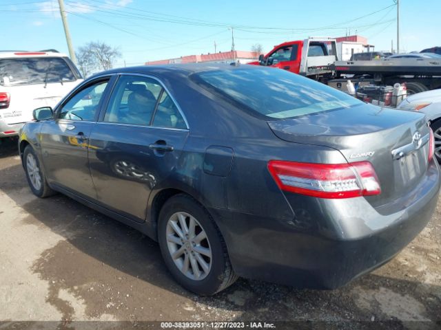 Photo 2 VIN: 4T4BF3EK5AR043117 - TOYOTA CAMRY 