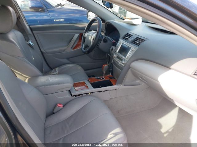 Photo 4 VIN: 4T4BF3EK5AR043117 - TOYOTA CAMRY 