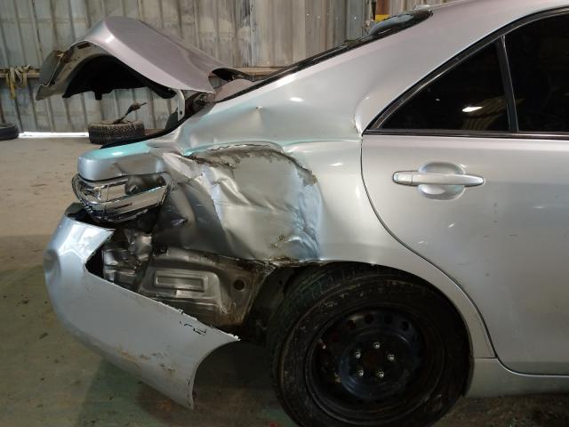 Photo 8 VIN: 4T4BF3EK5AR044400 - TOYOTA CAMRY BASE 