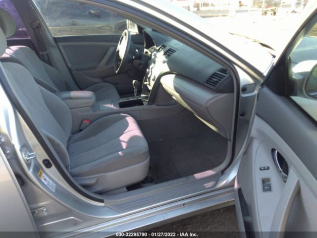 Photo 4 VIN: 4T4BF3EK5AR078322 - TOYOTA CAMRY 