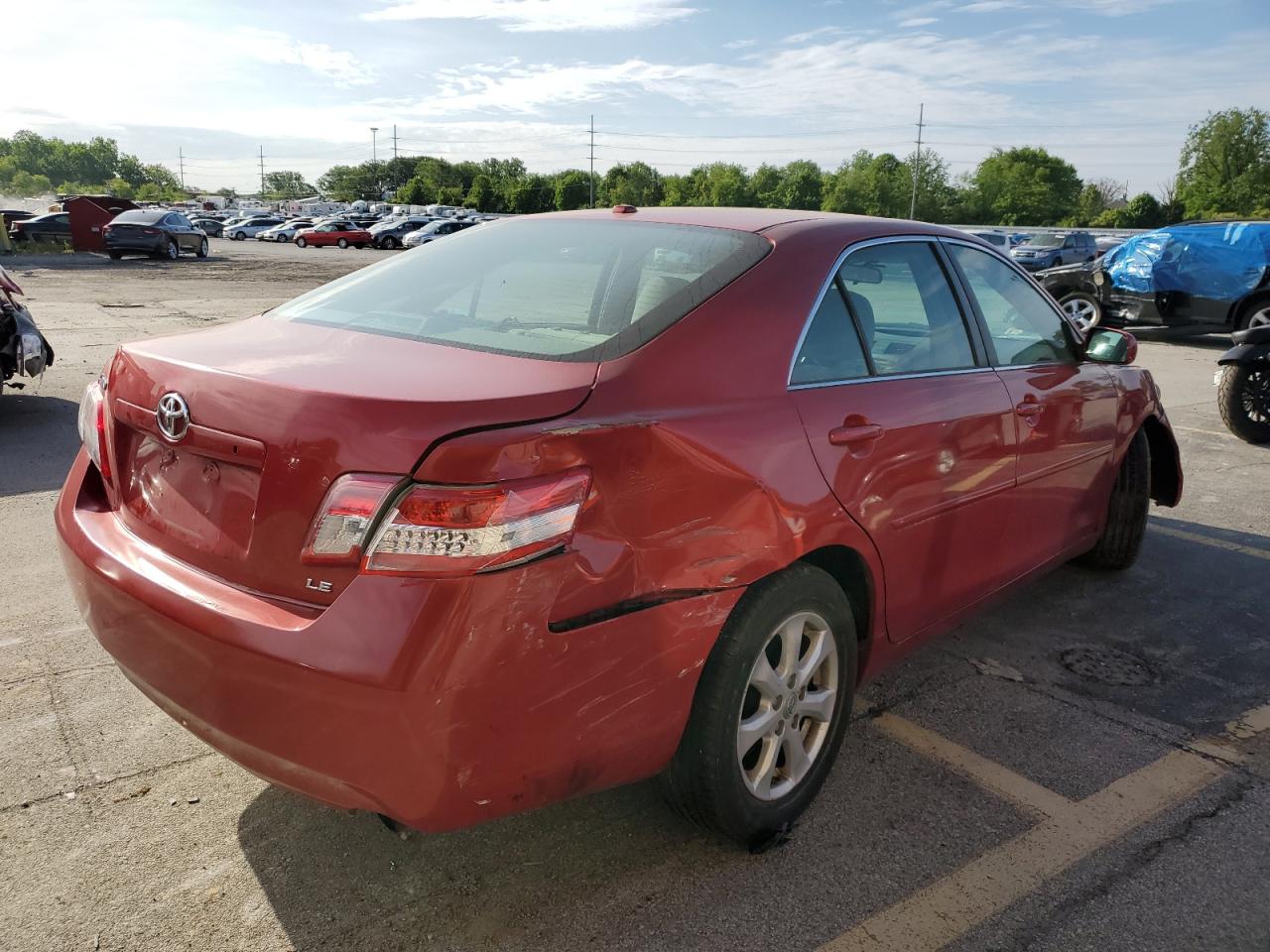 Photo 2 VIN: 4T4BF3EK5BR091590 - TOYOTA CAMRY 