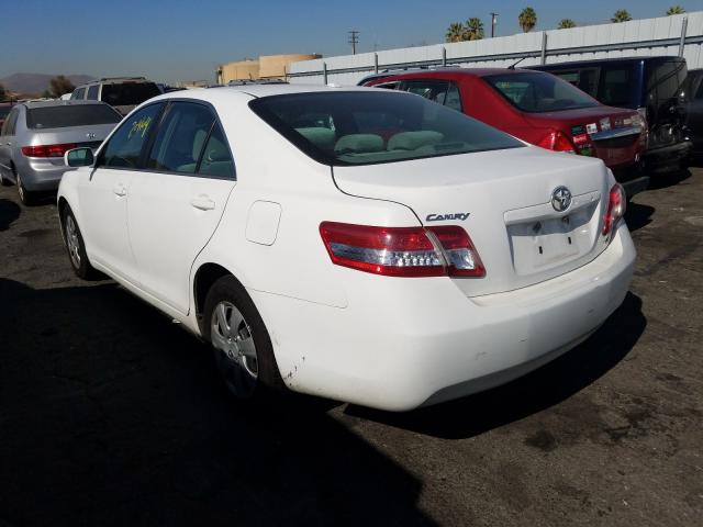 Photo 2 VIN: 4T4BF3EK5BR095736 - TOYOTA CAMRY BASE 