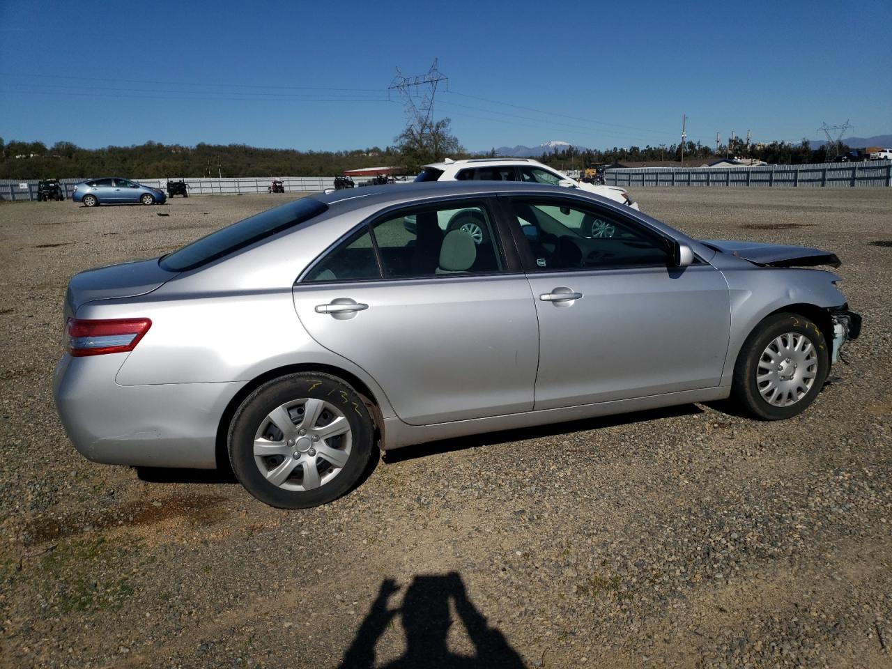 Photo 2 VIN: 4T4BF3EK5BR116407 - TOYOTA CAMRY 