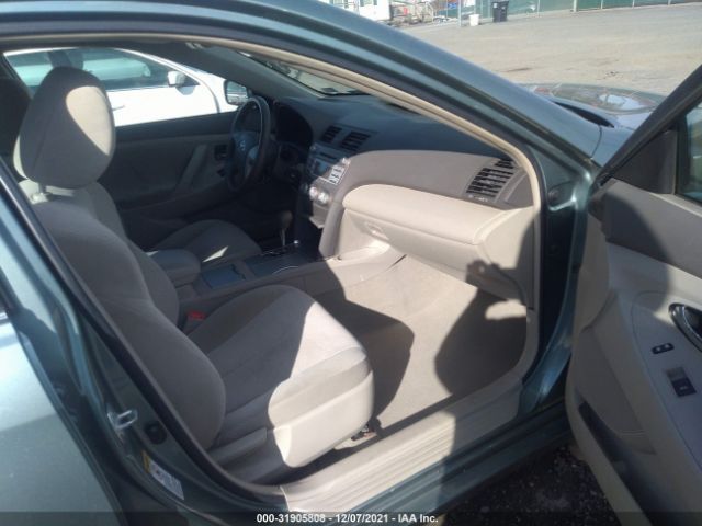 Photo 4 VIN: 4T4BF3EK5BR120926 - TOYOTA CAMRY 