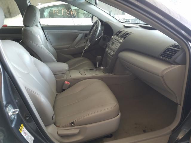 Photo 4 VIN: 4T4BF3EK5BR121171 - TOYOTA CAMRY BASE 