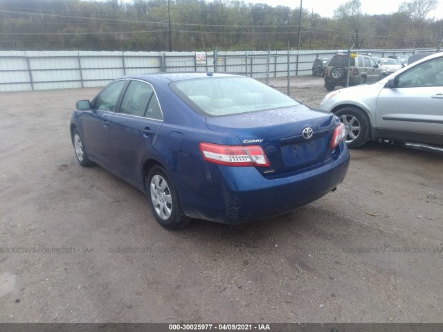 Photo 2 VIN: 4T4BF3EK5BR134891 - TOYOTA CAMRY 