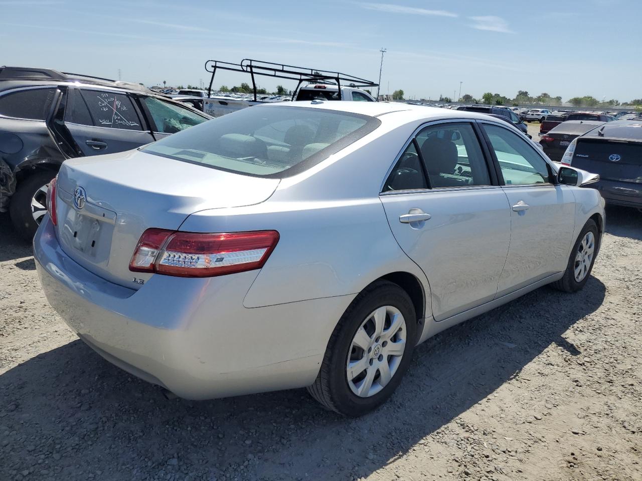 Photo 2 VIN: 4T4BF3EK5BR148029 - TOYOTA CAMRY 