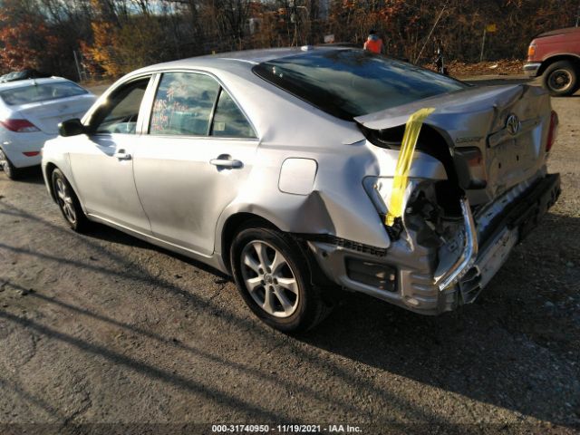 Photo 2 VIN: 4T4BF3EK5BR156003 - TOYOTA CAMRY 