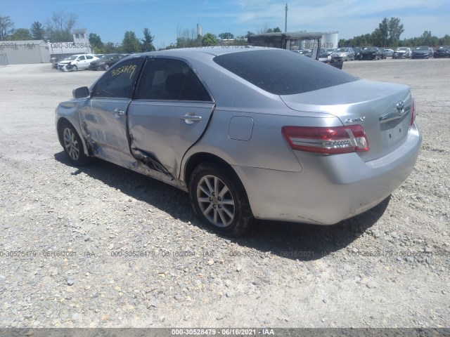 Photo 2 VIN: 4T4BF3EK5BR160827 - TOYOTA CAMRY 