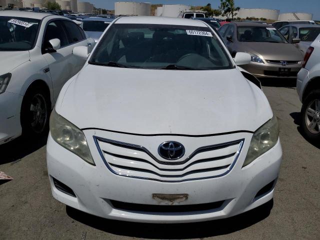 Photo 4 VIN: 4T4BF3EK5BR167180 - TOYOTA CAMRY 