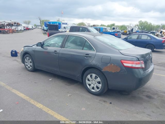 Photo 2 VIN: 4T4BF3EK5BR176610 - TOYOTA CAMRY 