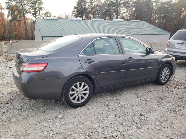 Photo 2 VIN: 4T4BF3EK5BR176803 - TOYOTA CAMRY BASE 