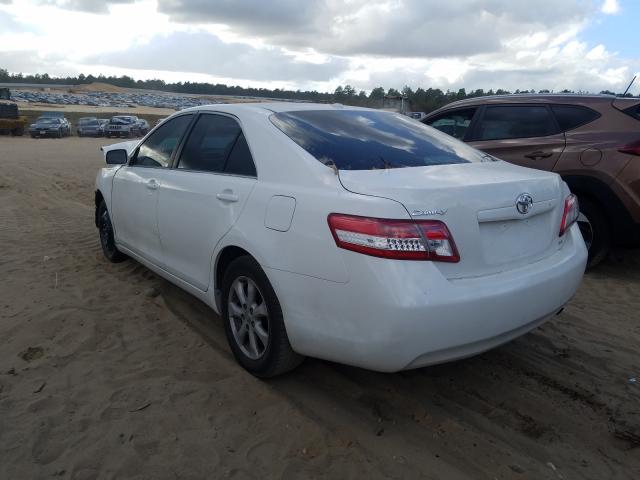 Photo 2 VIN: 4T4BF3EK5BR181449 - TOYOTA CAMRY BASE 