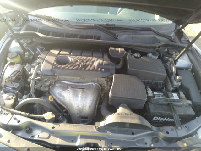 Photo 9 VIN: 4T4BF3EK5BR212215 - TOYOTA CAMRY 