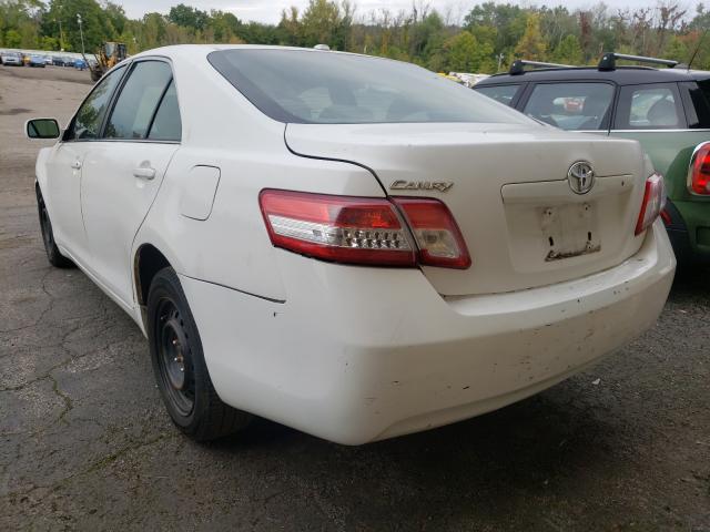 Photo 2 VIN: 4T4BF3EK5BR215180 - TOYOTA CAMRY 