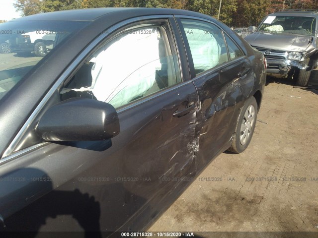 Photo 5 VIN: 4T4BF3EK5BR216412 - TOYOTA CAMRY 