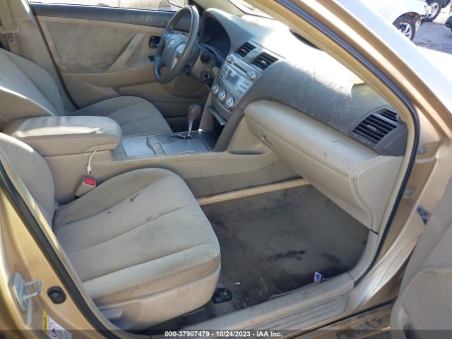 Photo 4 VIN: 4T4BF3EK6AR001345 - TOYOTA CAMRY 