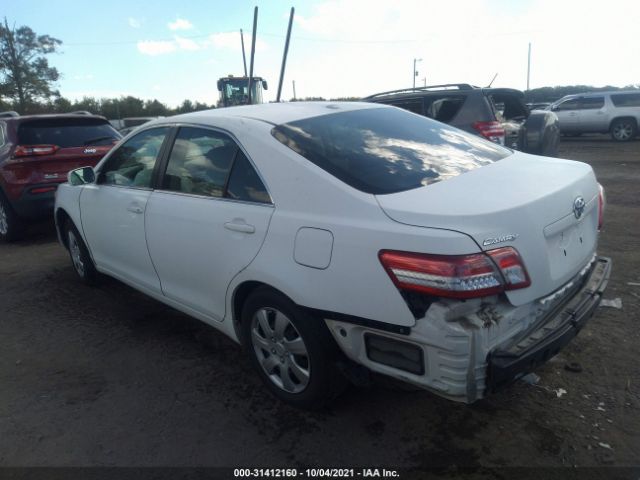 Photo 2 VIN: 4T4BF3EK6AR007825 - TOYOTA CAMRY 