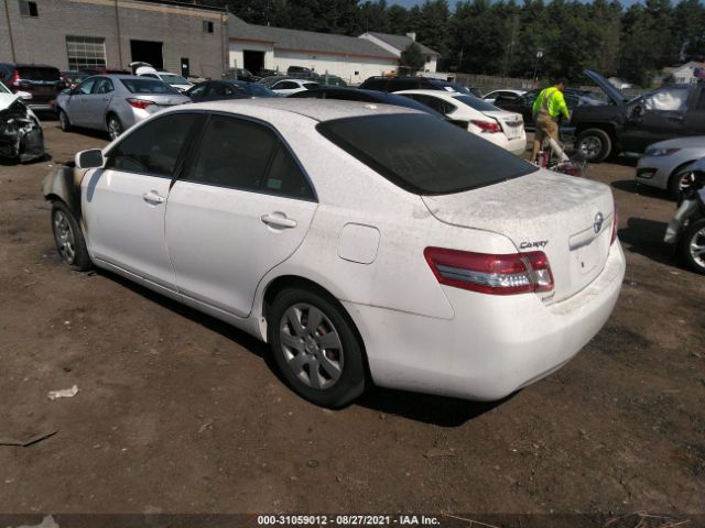 Photo 2 VIN: 4T4BF3EK6AR012524 - TOYOTA CAMRY 