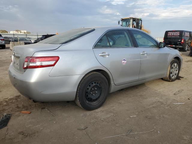 Photo 2 VIN: 4T4BF3EK6AR012958 - TOYOTA CAMRY BASE 