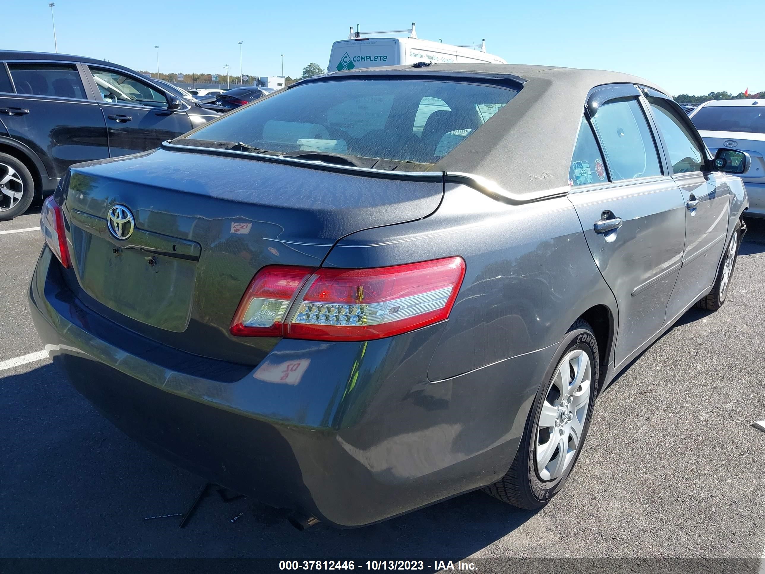 Photo 3 VIN: 4T4BF3EK6AR022910 - TOYOTA CAMRY 