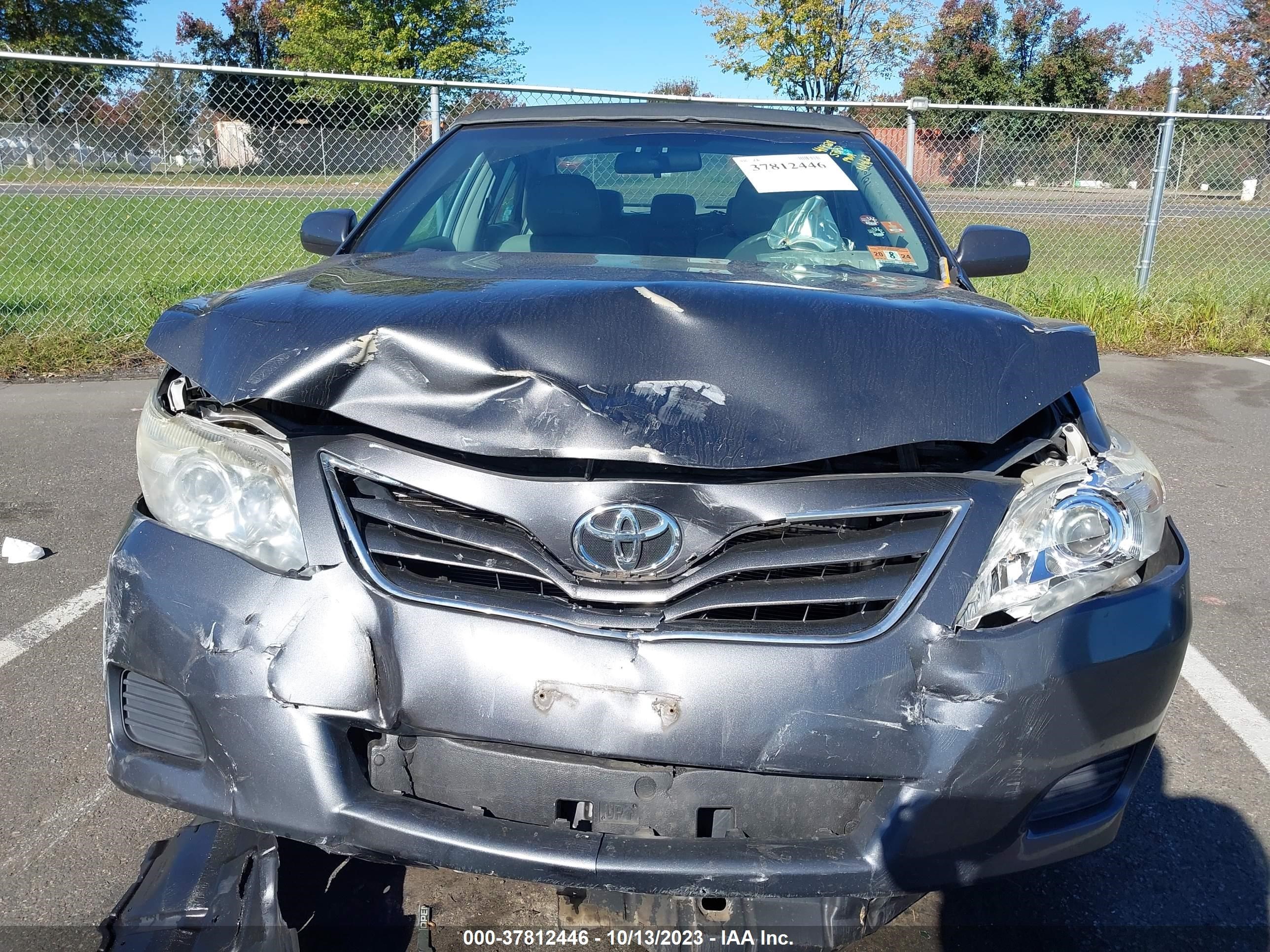 Photo 5 VIN: 4T4BF3EK6AR022910 - TOYOTA CAMRY 