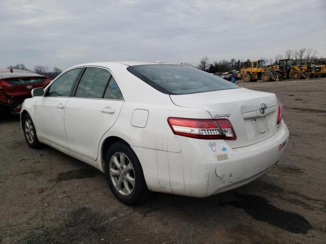 Photo 2 VIN: 4T4BF3EK6AR024656 - TOYOTA CAMRY BASE 