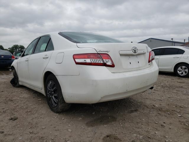 Photo 2 VIN: 4T4BF3EK6AR041649 - TOYOTA CAMRY BASE 