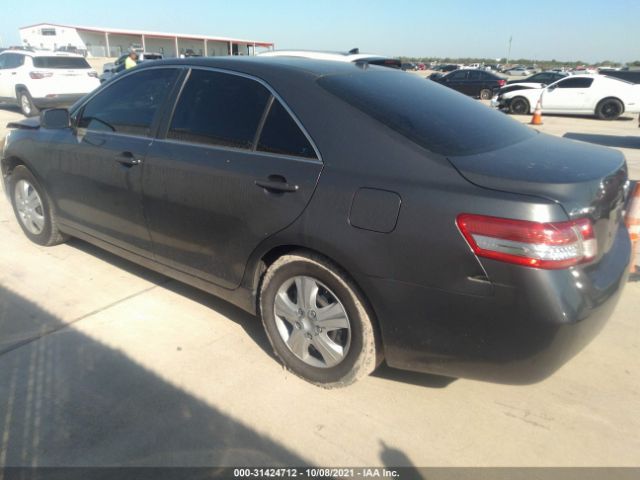 Photo 2 VIN: 4T4BF3EK6AR059911 - TOYOTA CAMRY 