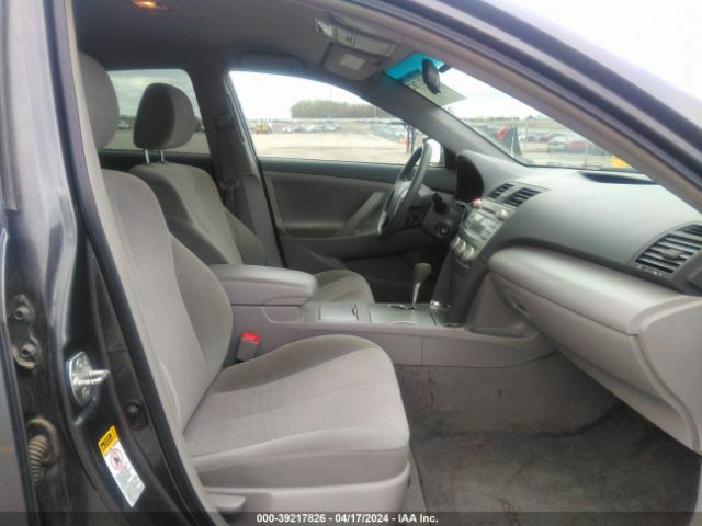 Photo 4 VIN: 4T4BF3EK6AR073999 - TOYOTA CAMRY 