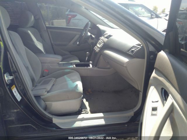 Photo 4 VIN: 4T4BF3EK6BR099617 - TOYOTA CAMRY 