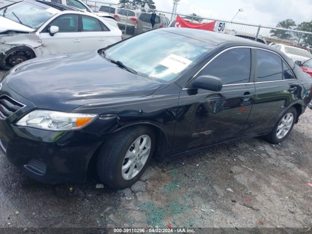 Photo 5 VIN: 4T4BF3EK6BR104699 - TOYOTA CAMRY 