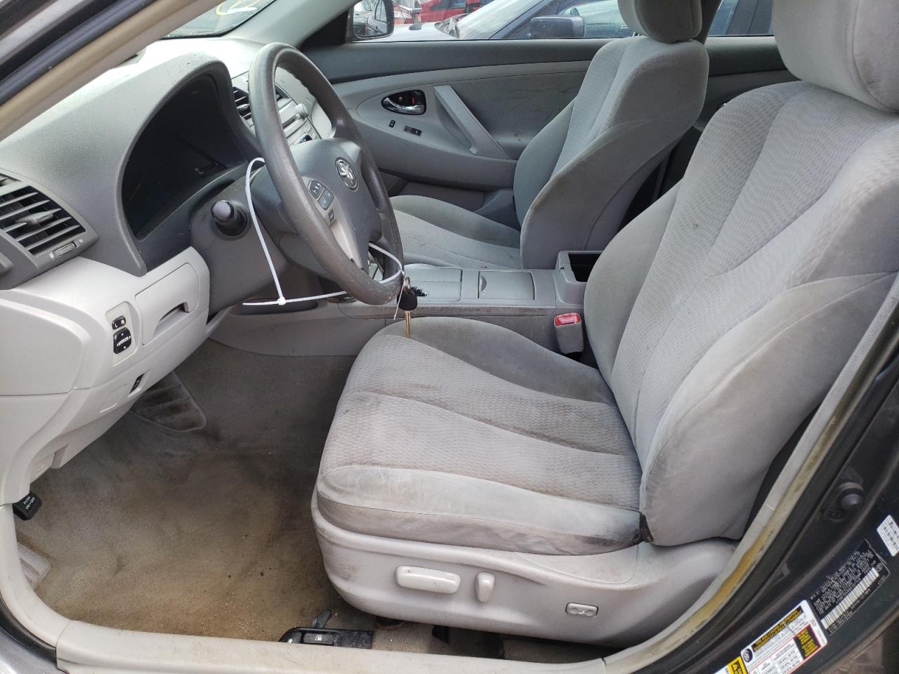 Photo 6 VIN: 4T4BF3EK6BR107148 - TOYOTA CAMRY 