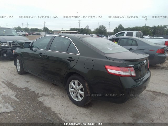 Photo 2 VIN: 4T4BF3EK6BR125309 - TOYOTA CAMRY 