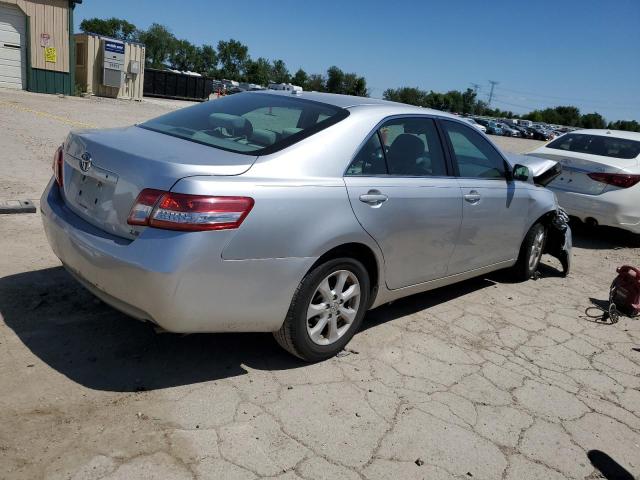 Photo 2 VIN: 4T4BF3EK6BR127643 - TOYOTA CAMRY 