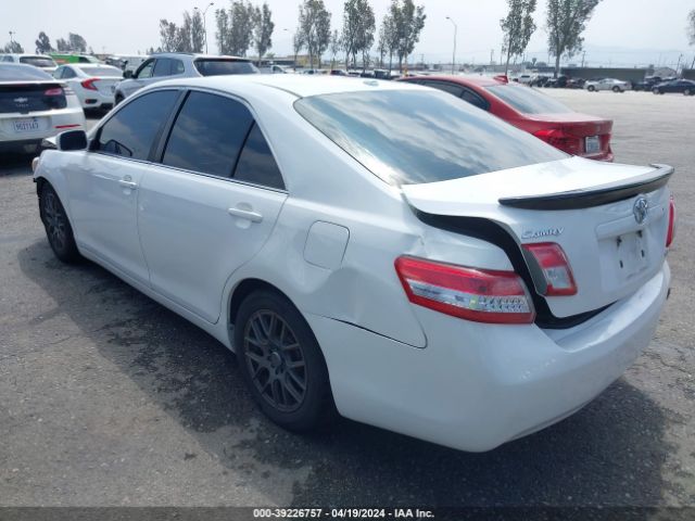 Photo 2 VIN: 4T4BF3EK6BR139162 - TOYOTA CAMRY 