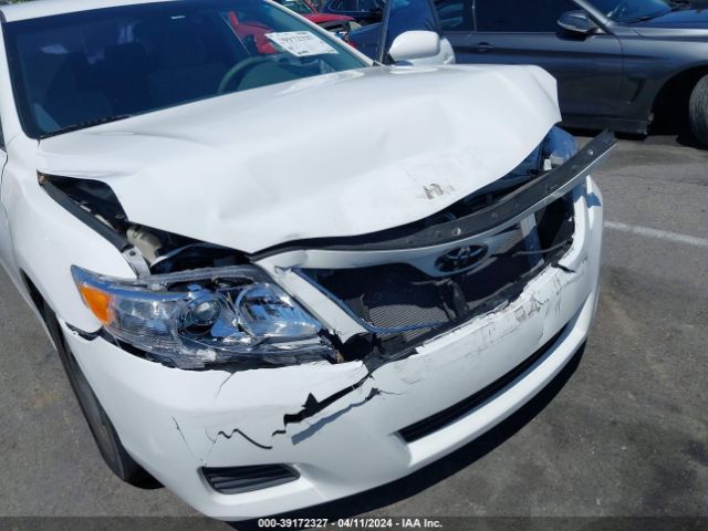 Photo 5 VIN: 4T4BF3EK6BR142725 - TOYOTA CAMRY 