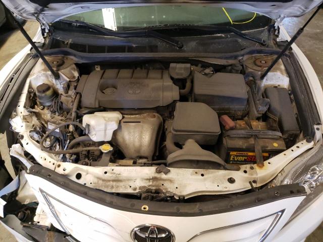 Photo 6 VIN: 4T4BF3EK6BR143177 - TOYOTA CAMRY BASE 