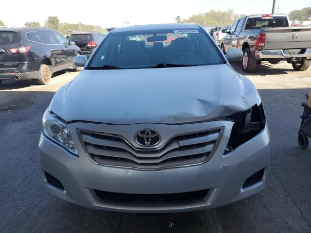 Photo 4 VIN: 4T4BF3EK6BR145334 - TOYOTA CAMRY BASE 