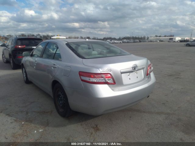 Photo 2 VIN: 4T4BF3EK6BR147231 - TOYOTA CAMRY 