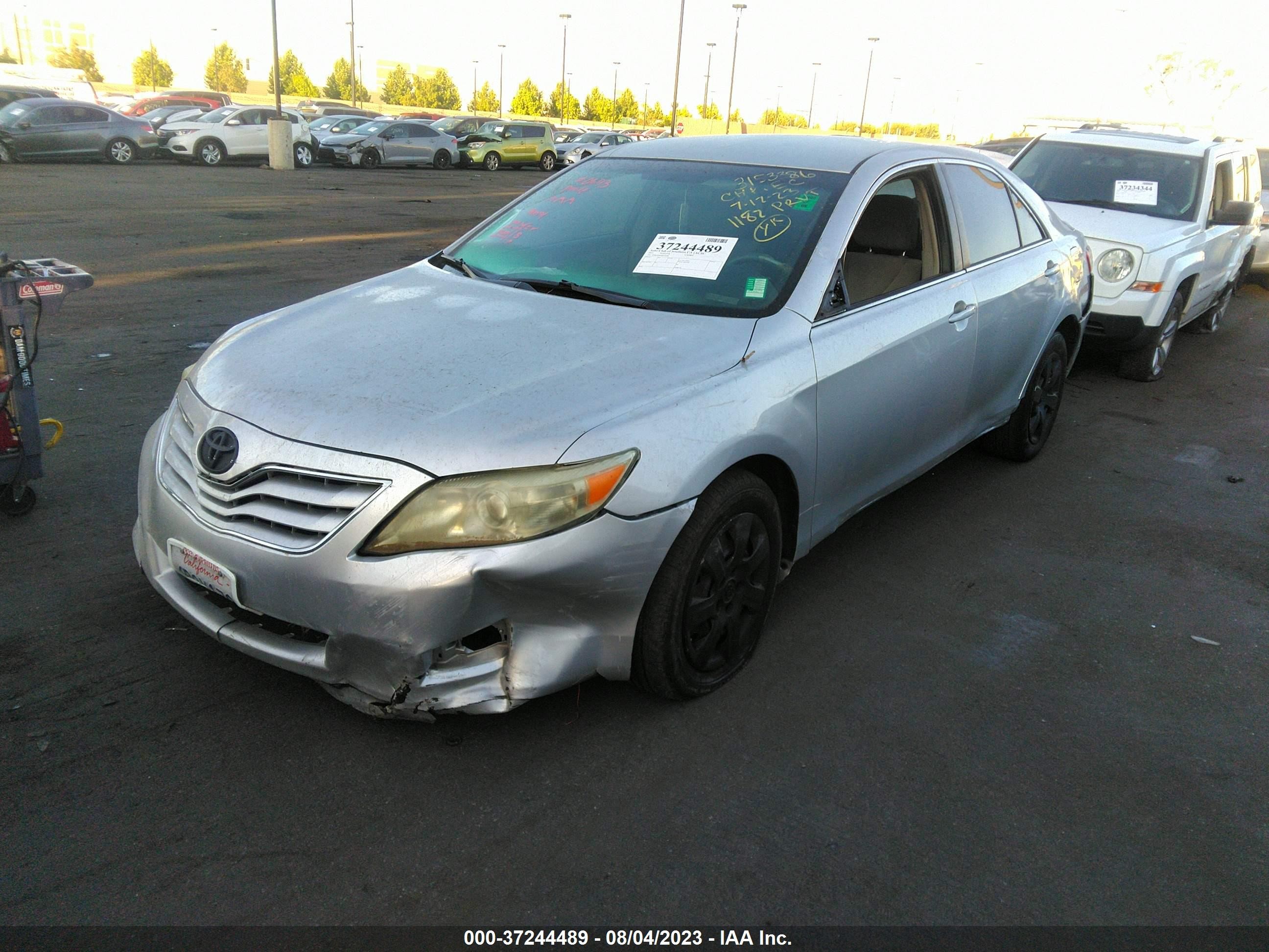 Photo 1 VIN: 4T4BF3EK6BR155586 - TOYOTA CAMRY 