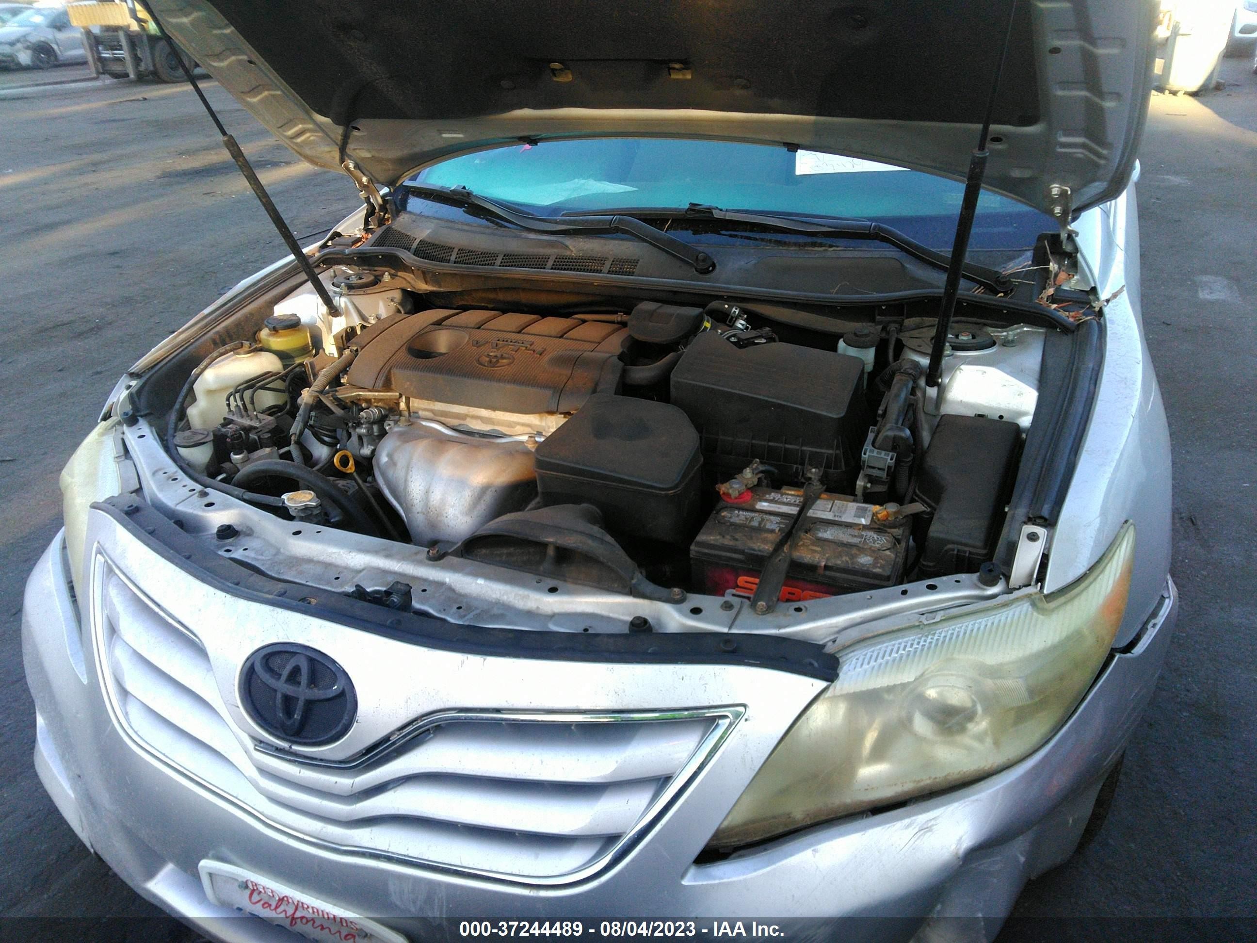 Photo 9 VIN: 4T4BF3EK6BR155586 - TOYOTA CAMRY 