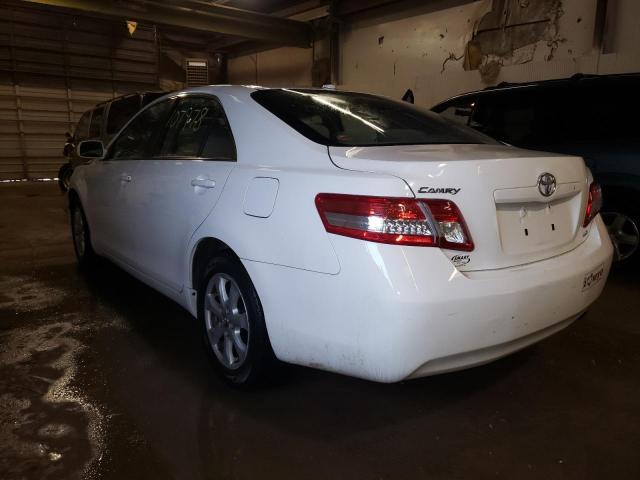 Photo 2 VIN: 4T4BF3EK6BR158830 - TOYOTA CAMRY BASE 